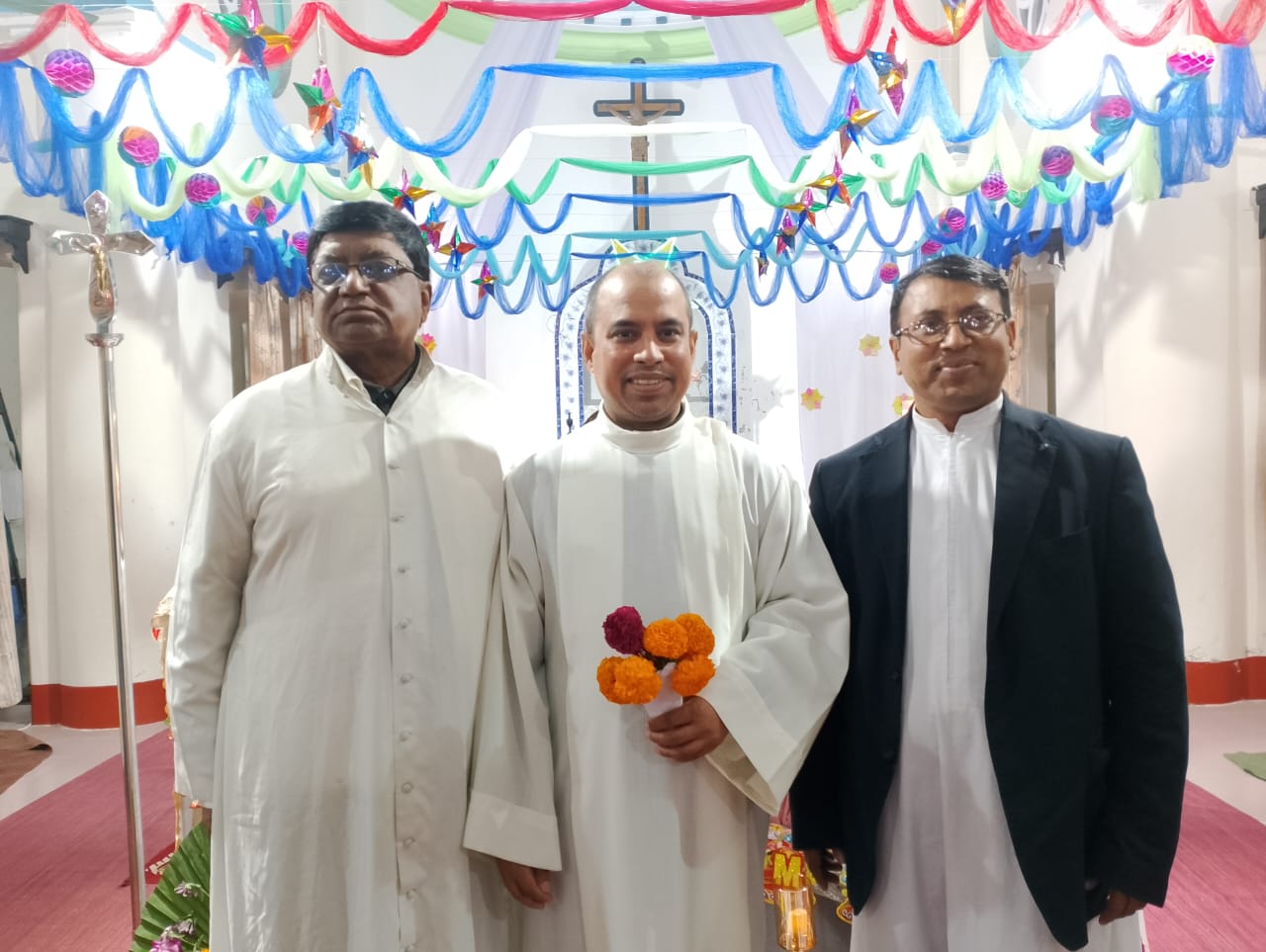 Birthday Celebration Fr. Komol Khan at Home (7)